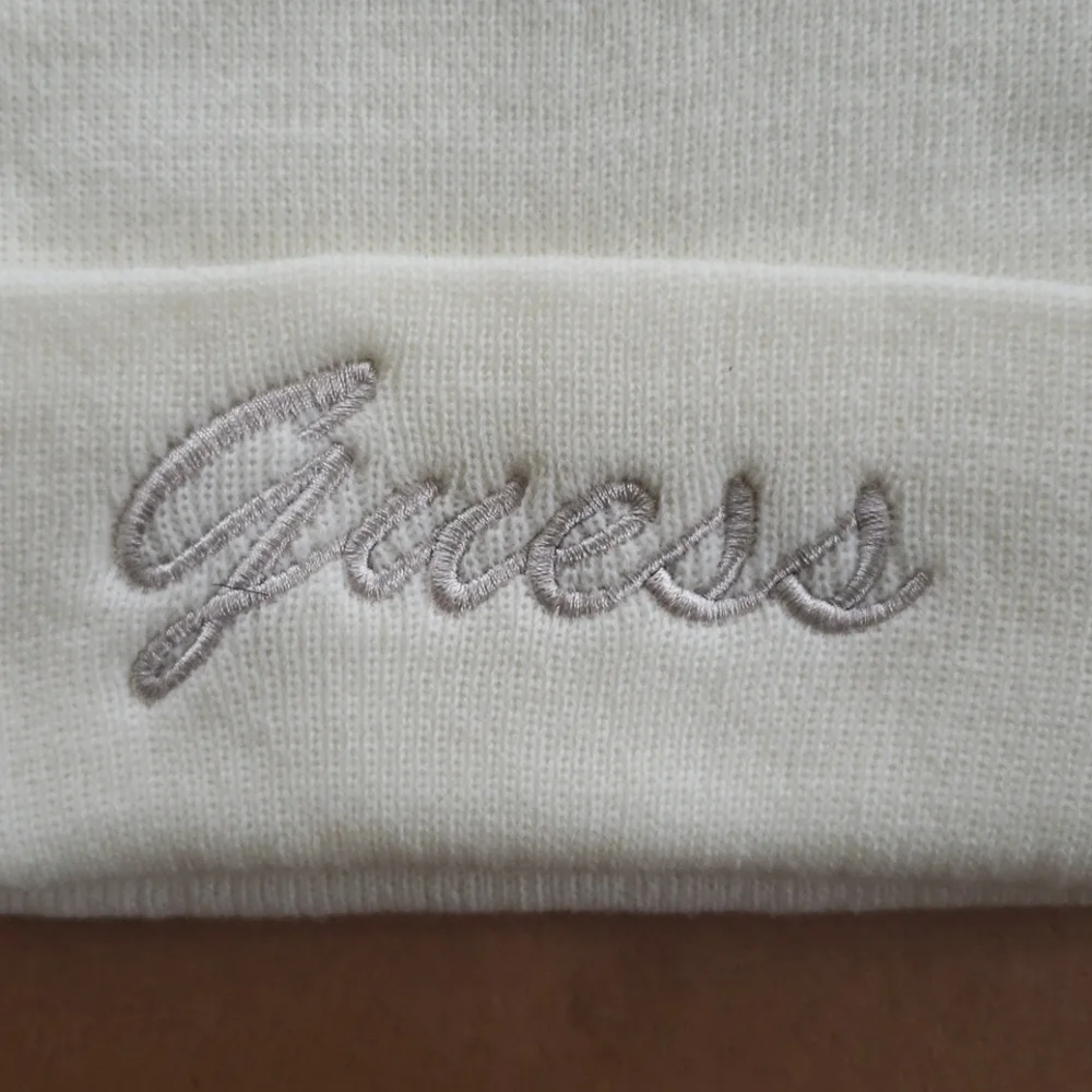 NEW GUESS Rhinestone Cat Ear Beanie - Picture 3 of 5